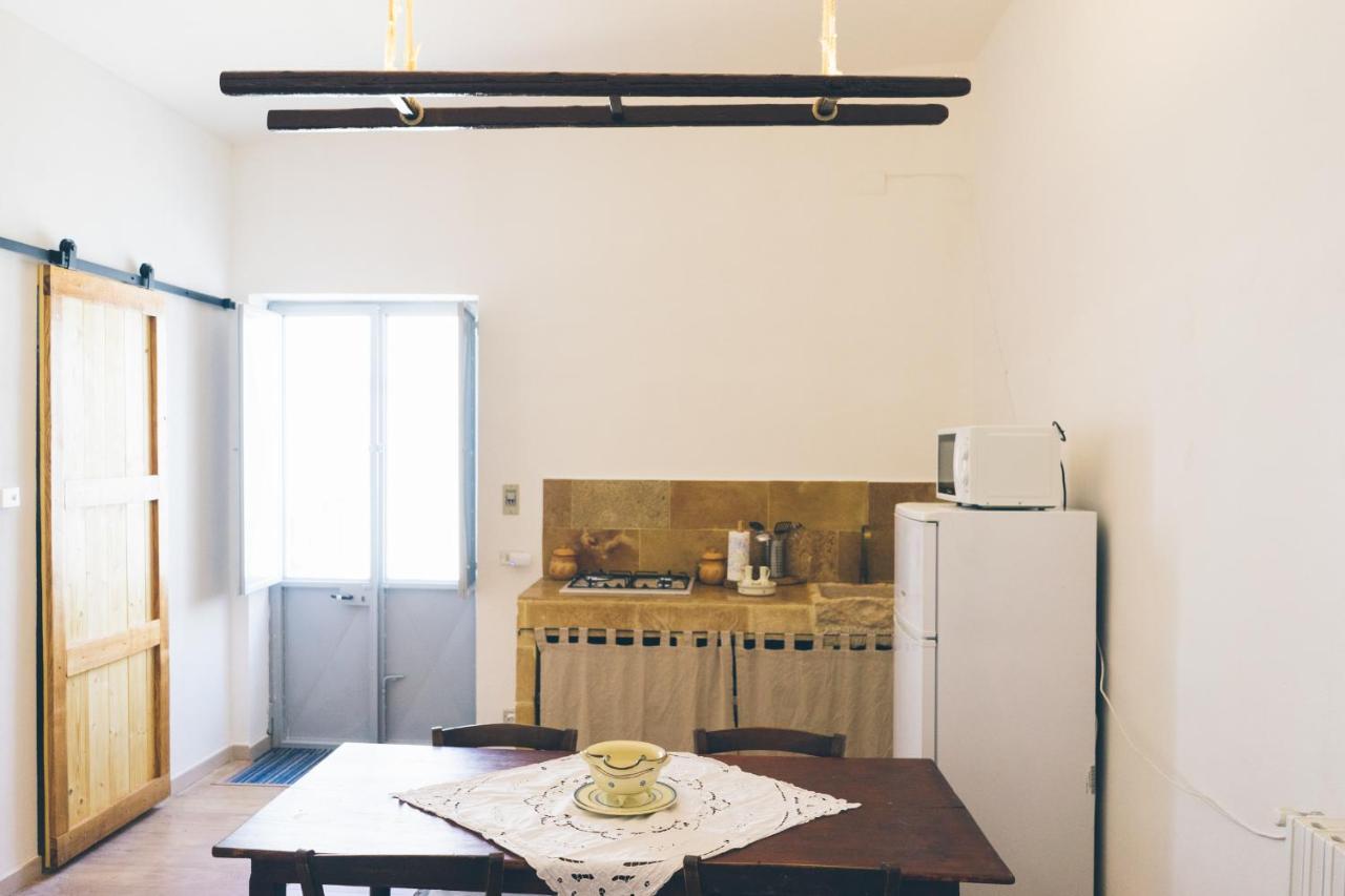 Masseria Cervellera Apartment Ceglie Messapica Ngoại thất bức ảnh
