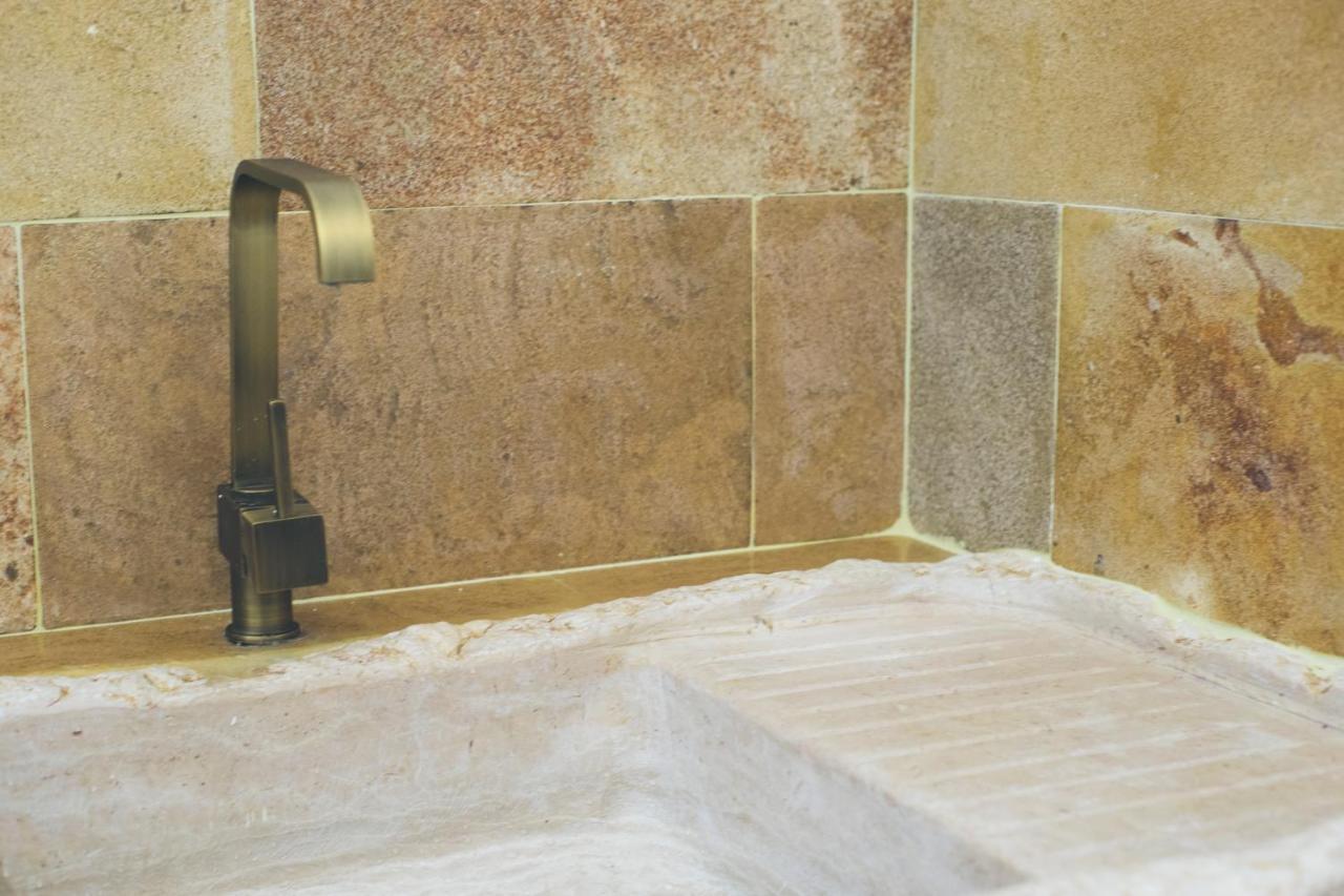 Masseria Cervellera Apartment Ceglie Messapica Ngoại thất bức ảnh
